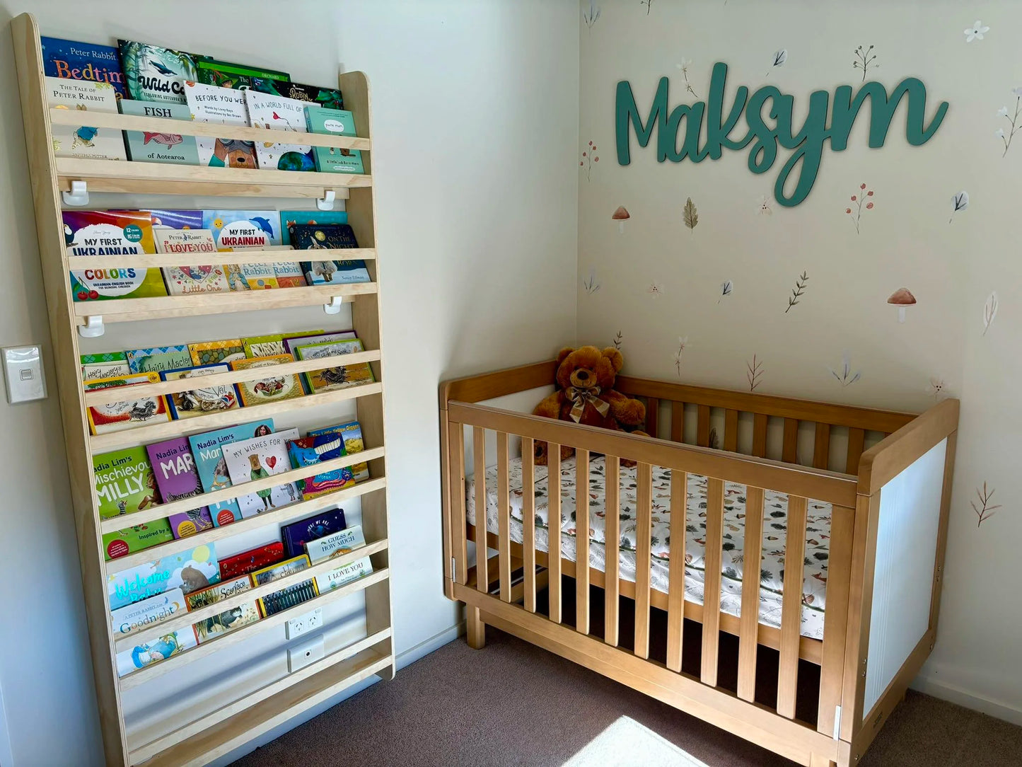 Montessori Bookshelf