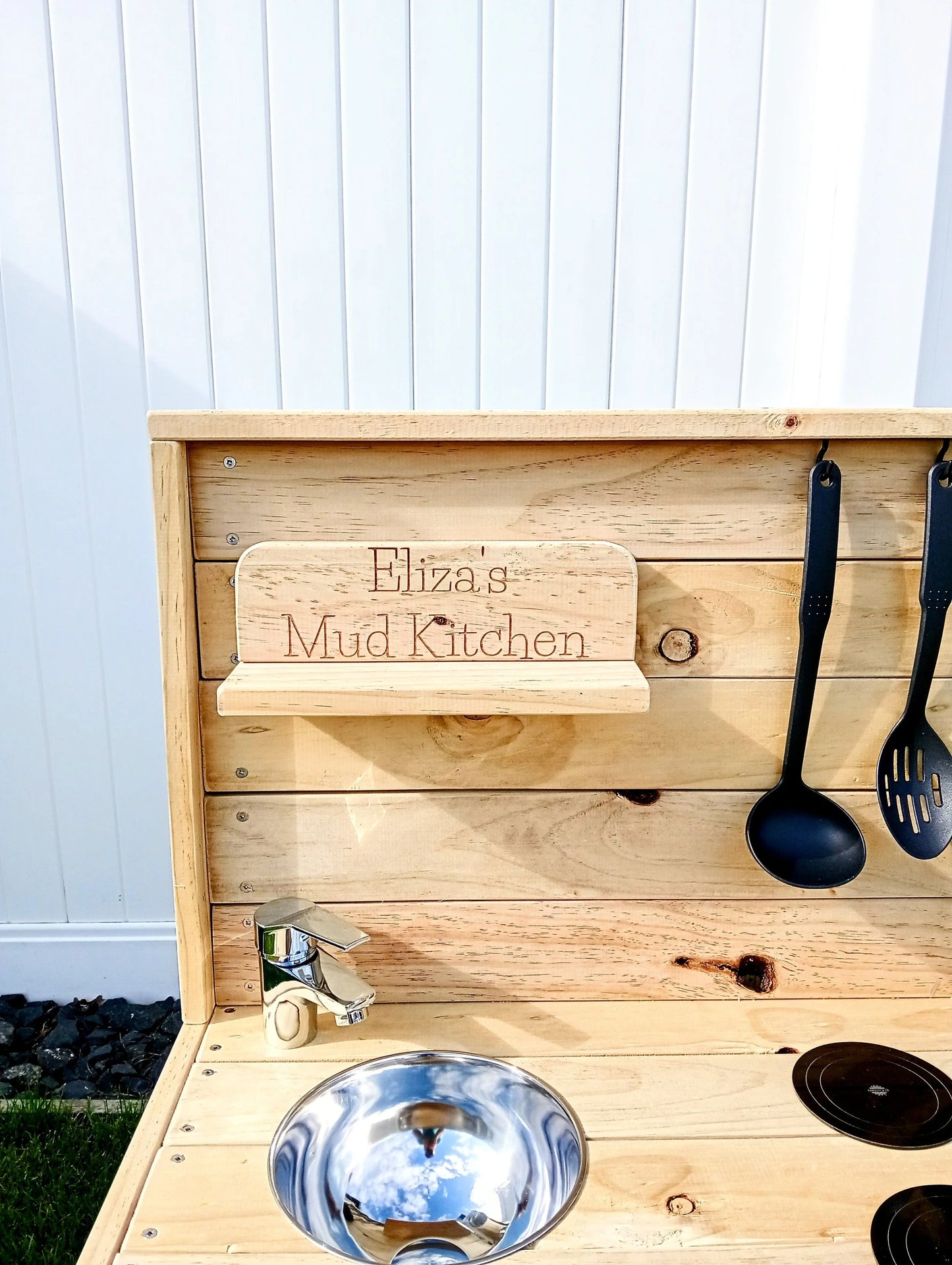 Messy Masterpiece Mud Kitchen! - Medium