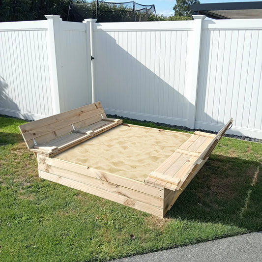 Large sandpit 1.5m x 1.5m with folding lid and seating
